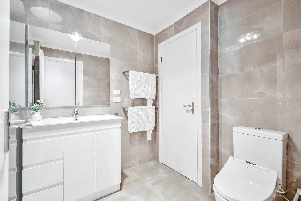 Lovely 3 Bedroom Unit Highett Exterior photo